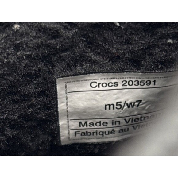 CROCS Women’s Classic Fuzz Lined Clogs 7 M5/W7 Black Comfort Slip On Winter Shoe - Picture 10 of 11